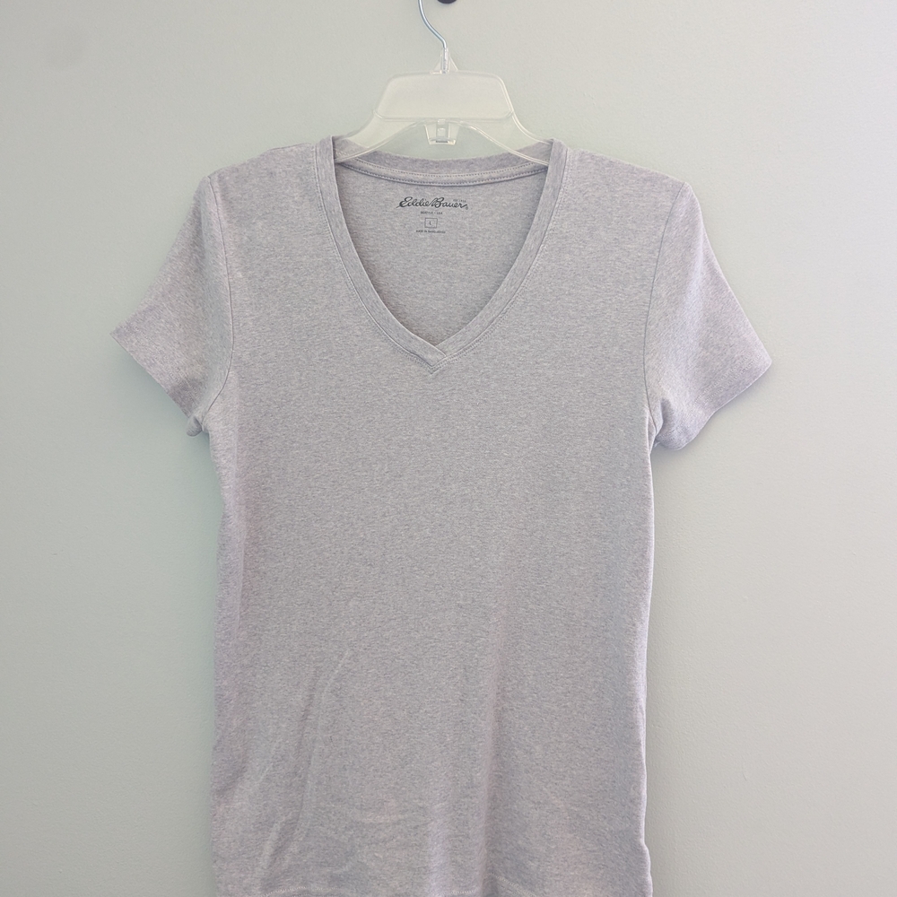 Eddie Bauer Women's Light Gray V-Neck Tee